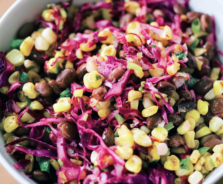 سالاد کلم و حبوبات