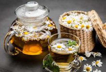 بهترین زمان مصرف چای بابونه برای لاغری و معده و مضرات